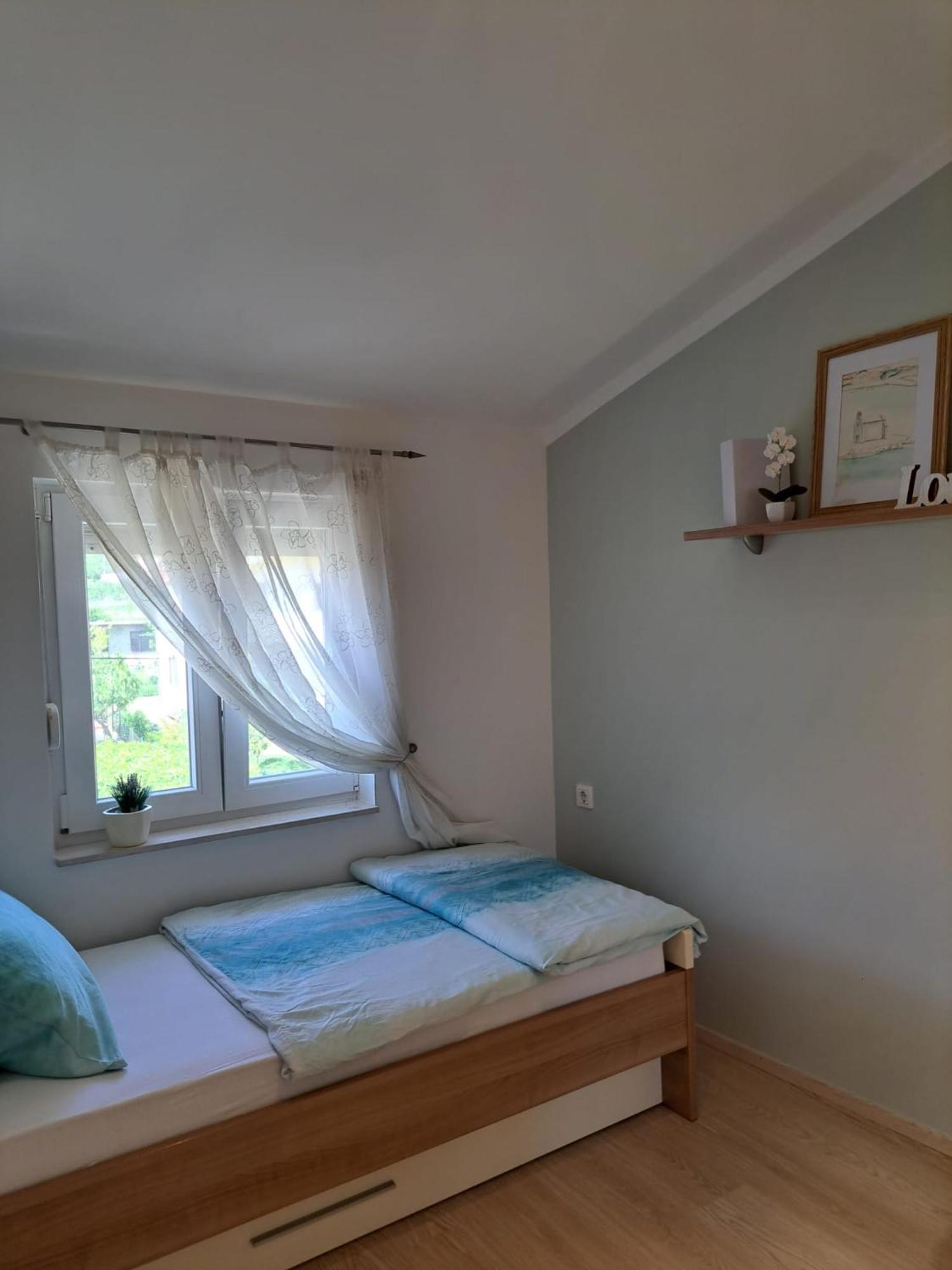 Apartman Lucia Posedarje Exterior photo