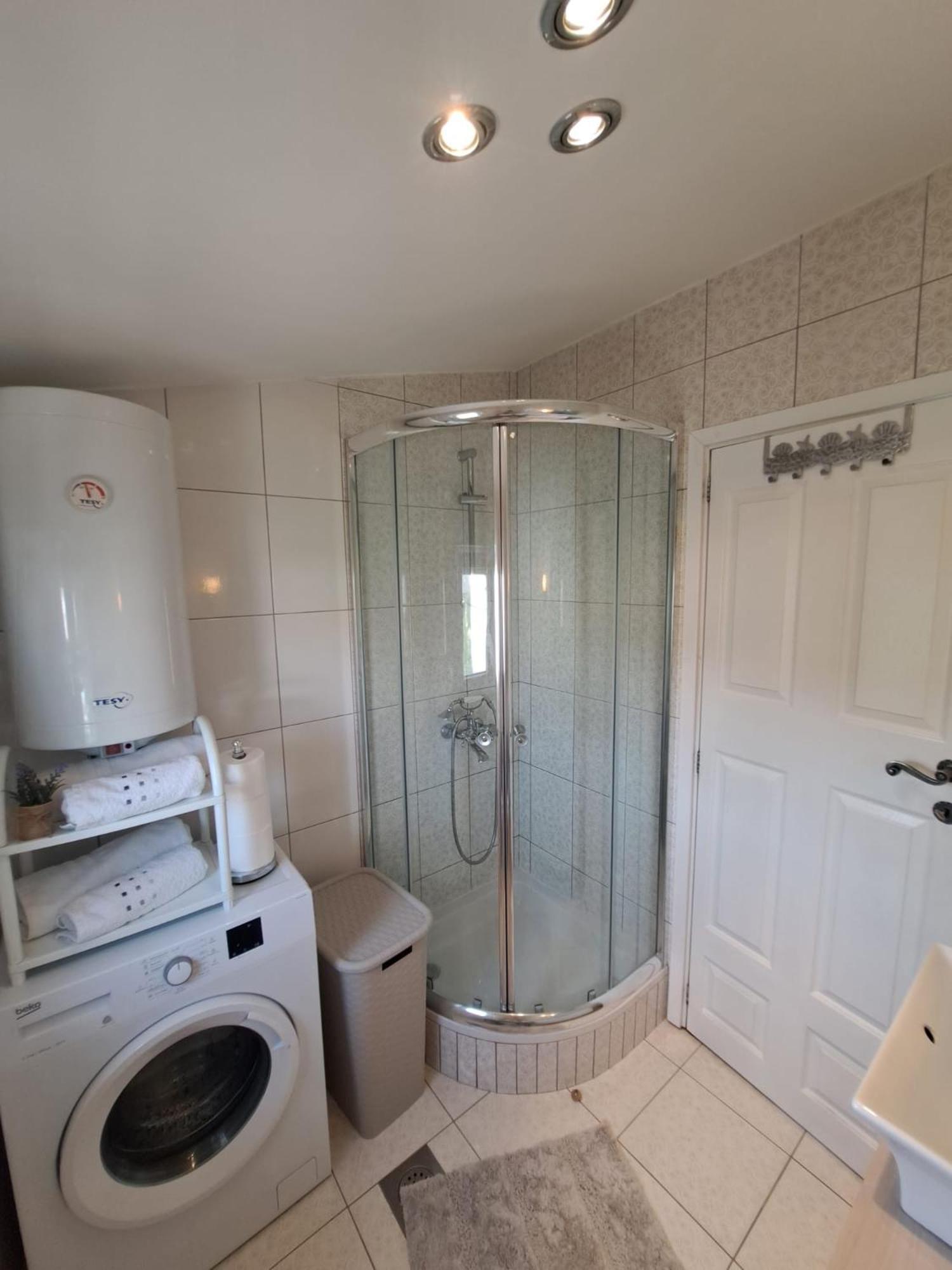 Apartman Lucia Posedarje Exterior photo