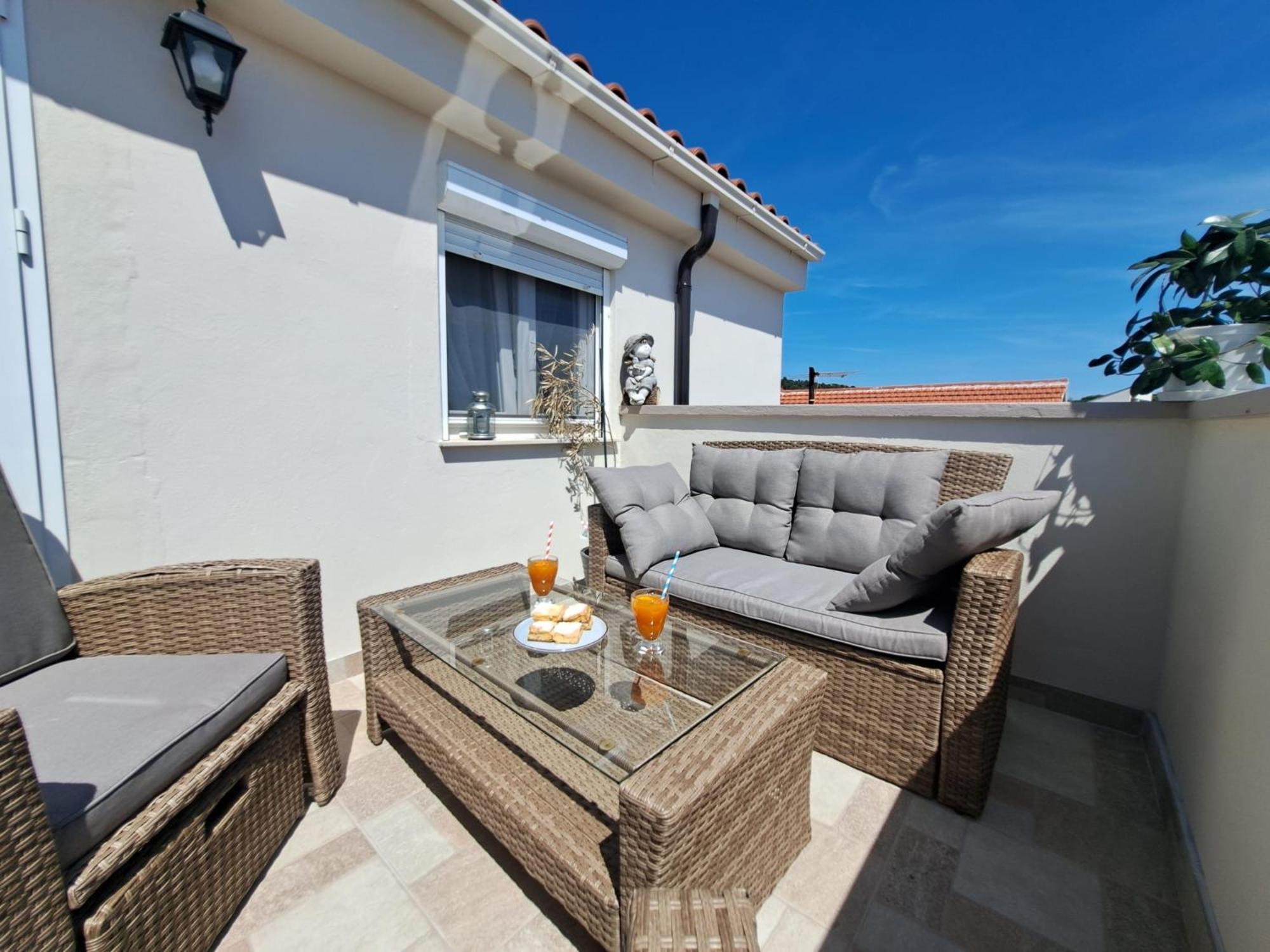 Apartman Lucia Posedarje Exterior photo